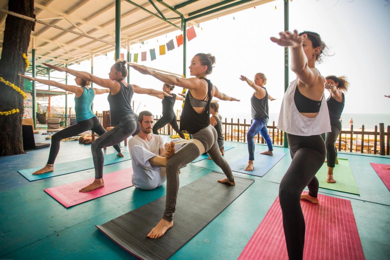 פטנם Kranti Yoga Tradition - Beach Resort מראה חיצוני תמונה