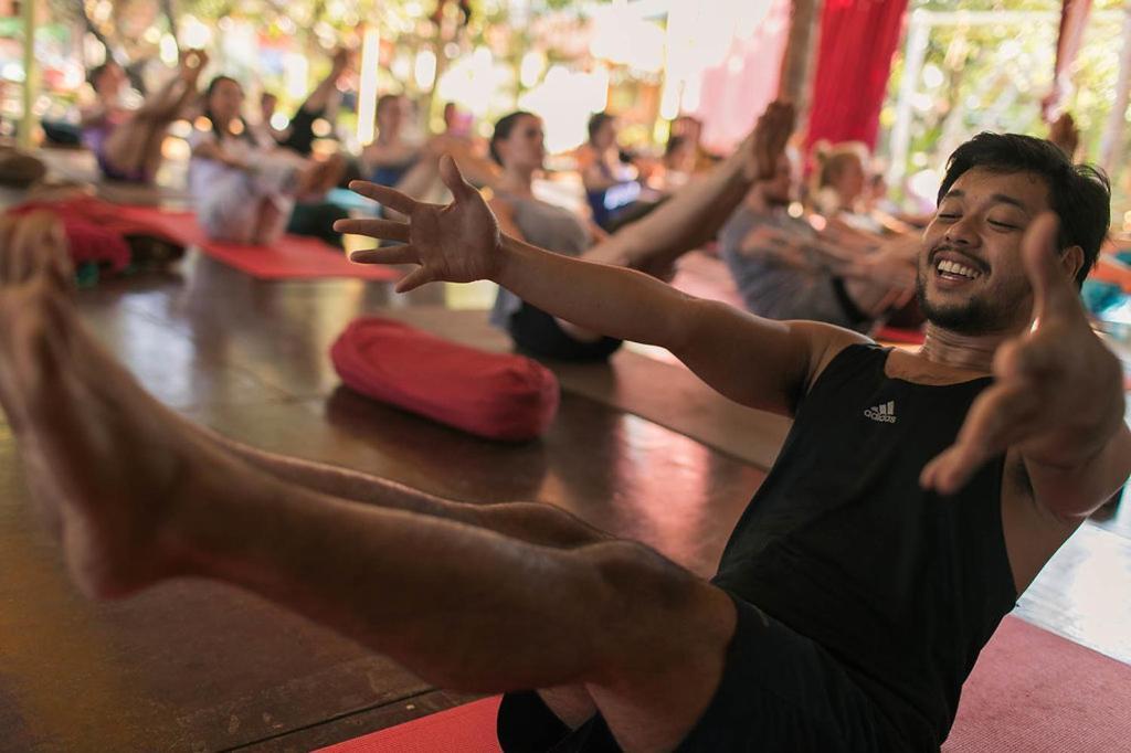 פטנם Kranti Yoga Tradition - Beach Resort מראה חיצוני תמונה